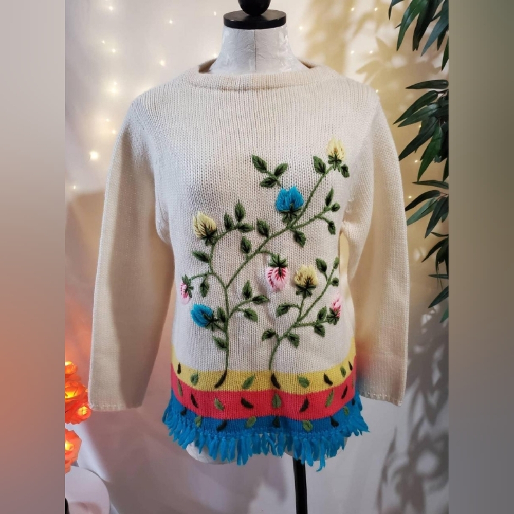 Floral Embroidered Cream Sweater